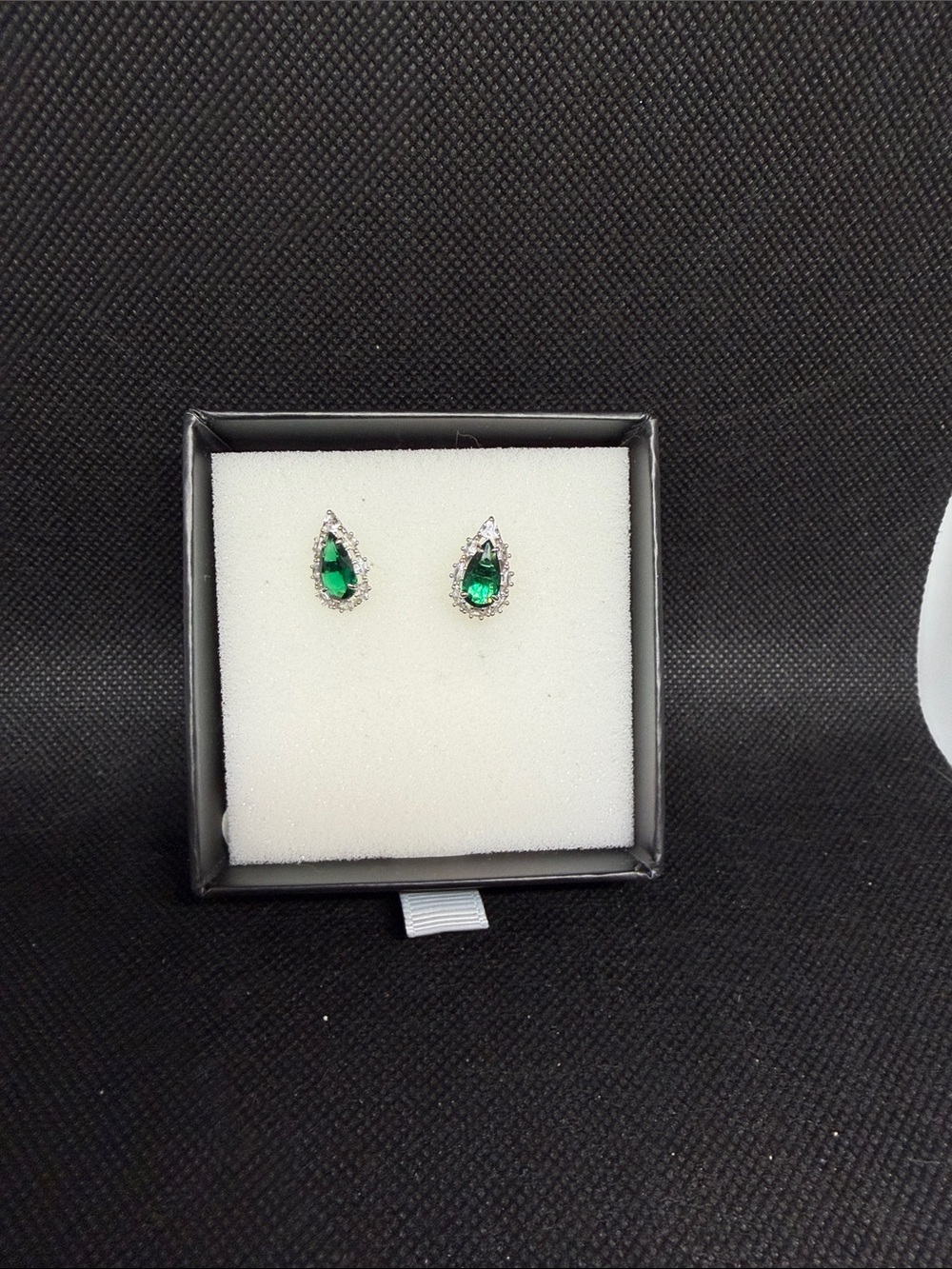 Emerald Teardrop May 26 Studs